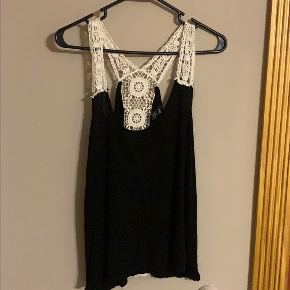 Tank top.